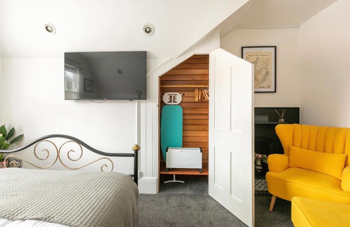 Pierremont En-Suite Rooms บรอดสแตร์ส ภายนอก รูปภาพ