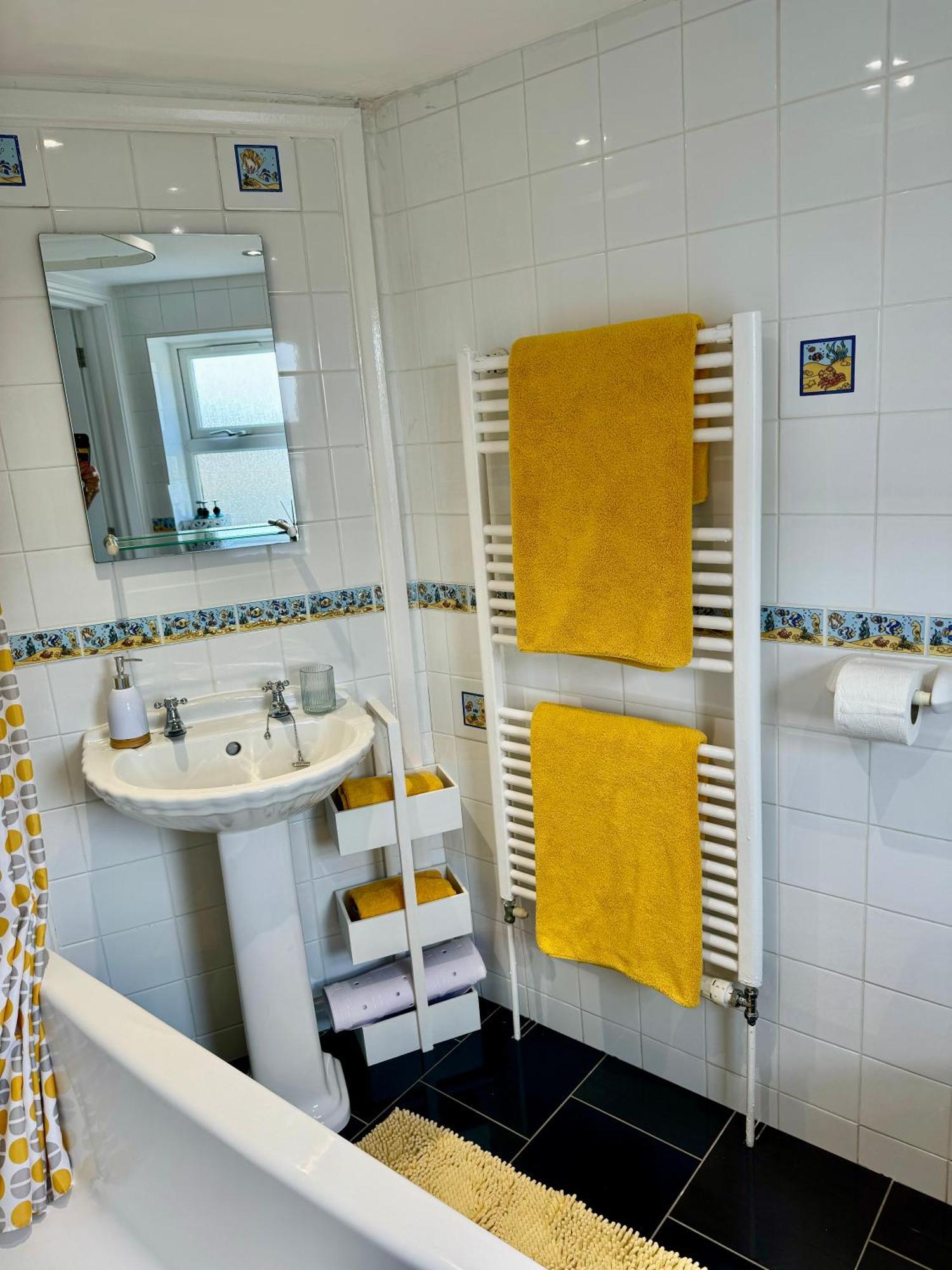 Pierremont En-Suite Rooms บรอดสแตร์ส ภายนอก รูปภาพ